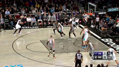 【NBA集锦】全队的进攻核心 罗切尔底角三分稳稳命中