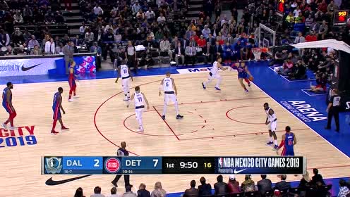 【NBA集錦】碾壓突破墊步起飛 格里芬云中漫步單臂暴扣