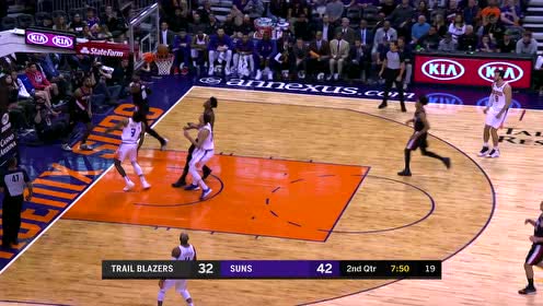 【NBA集锦】这终结能力真的顶!乌布雷反击快攻小风车上篮