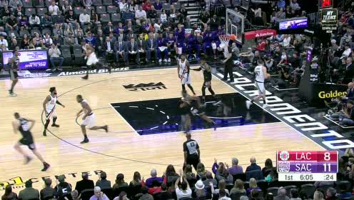 【NBA集錦】哈克利斯接球出手再添兩分 巴恩斯寫意上籃拒絕示弱