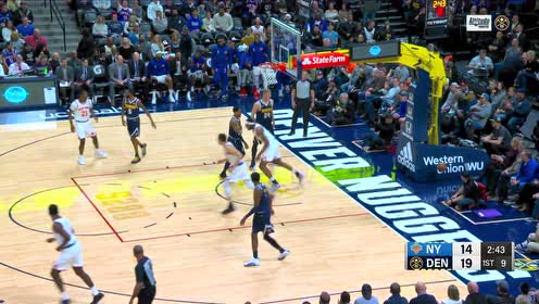 【NBA集锦】身体素质真劲爆 罗宾逊一飞冲天空接隔扣普拉姆利