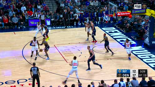 【NBA集锦】美国“朱芳雨”名不虚传 诺克斯长驱直入双手滑翔暴扣