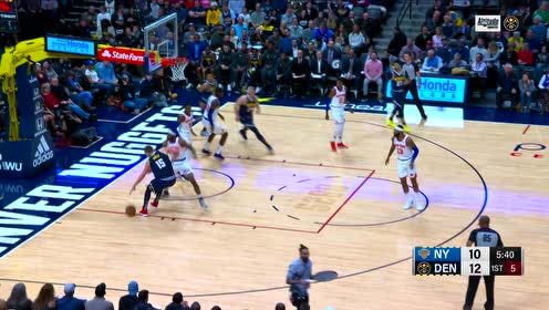 【NBA集锦】一顿操作猛如虎 约基奇金鸡独立后仰中投命中