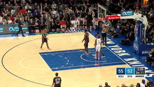 【NBA集锦】罗宾逊空中接球双手投篮命中 史密斯反击一条龙拉杆上篮得手