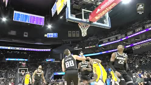 【NBA集錦】達(dá)米安李突破拉桿妙傳 考利斯坦籃下強(qiáng)起打成2+1