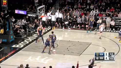 【NBA集锦】队友很放心 哈里斯绕桩飚大号三分引替补席庆祝