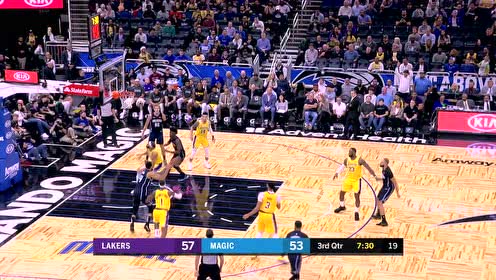 【NBA集锦】富尼耶假投真传 伯奇双手虐篮暴扣