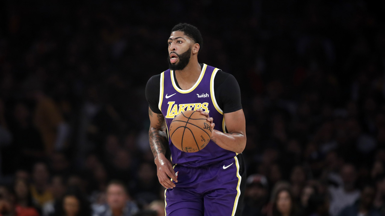 丹尼格林浓眉本有理由休息但他不愿错过任何比赛