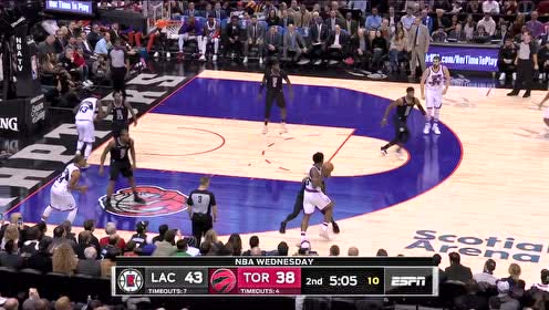 【NBA集锦】打出脾气! 贝弗利大帽阿努诺比送死亡凝视