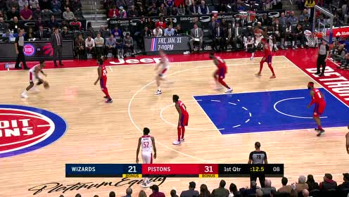 【NBA集锦】帕塞克尼克斯白捡一个!转身几乎压哨来一发扣篮