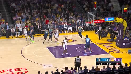 【NBA集錦】射術(shù)日益精湛！懷特高難度回傳賽斯-庫(kù)里射中三分