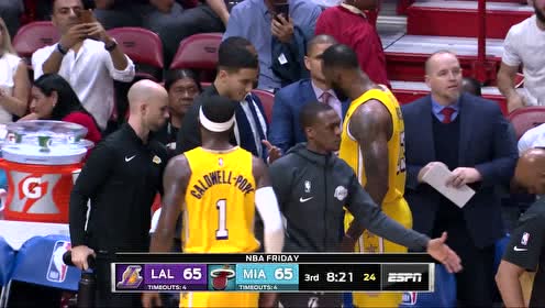 【NBA集錦】巴特勒比賽間歇整理牙套 詹姆斯三分打停熱火