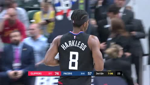 【NBA集錦】貝弗利突破回傳 哈克利斯跟進(jìn)起飛單臂劈扣