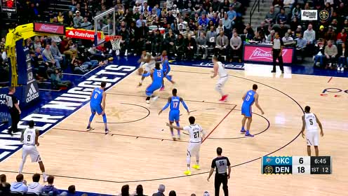 【NBA集錦】光助攻教育不過癮 約基奇單打晃暈亞當(dāng)斯勾手命中