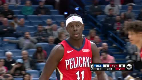 【NBA集錦】霍樂(lè)迪強(qiáng)打波神上籃得手 波神以牙還牙干拔還擊