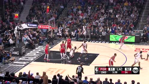 【NBA集錦】手感爆炸！ 喬治急停干拔三分迎射利特爾