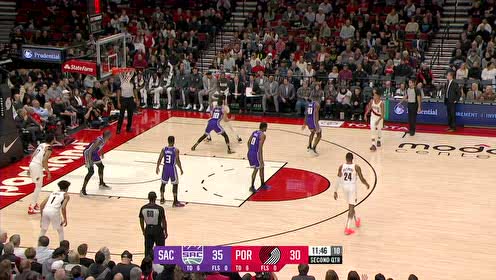 【NBA集锦】人狠话不多!安东尼飞身暴扣德蒙迎面血帽强行拒绝