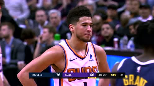 【NBA集锦】布克终于破蛋了!哈里斯失位抱人送布克上罚球线