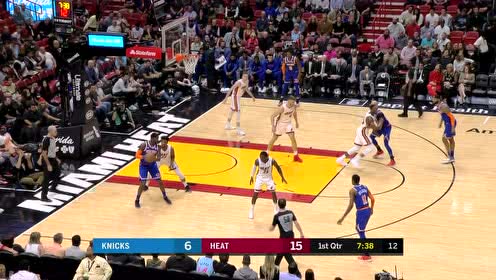 【NBA集锦】攻防转换教科书 兰德尔翻身跳投销魂打板命中