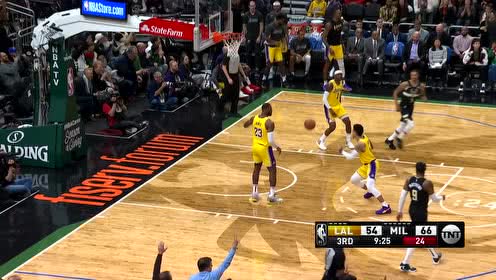 【NBA集錦】一言不合三分雨下起來 詹皇對飚字母一個比一個的準