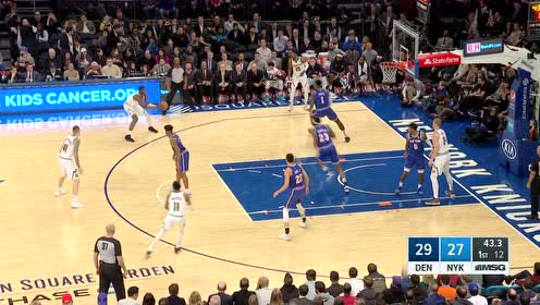 【NBA集锦】格兰特三分出手遭两人包夹犯规! 一箭穿心打进3+1