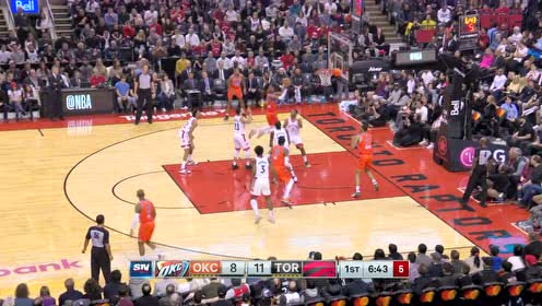 【NBA集锦】肉眼可见的天赋 亚历山大转身上篮一气呵成