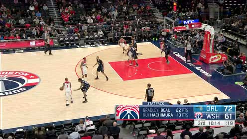 【NBA集锦】人间大炮一级准备 贝尔坦斯三分一发入魂