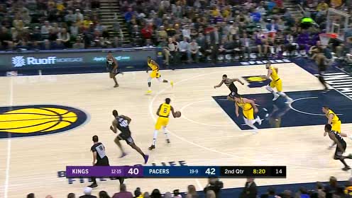 【NBA集锦】都到篮下了还不攻! 小萨妙传麦克德莫特投进底角三分