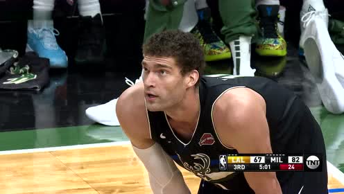 【NBA集錦】濃眉接球突破順流直下 夢幻舞步滑翔強吃2+1