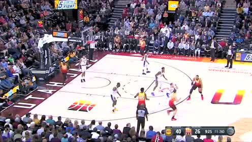 【NBA集錦】終于進入狀態(tài) 米切爾弧頂冷血三分射大雕