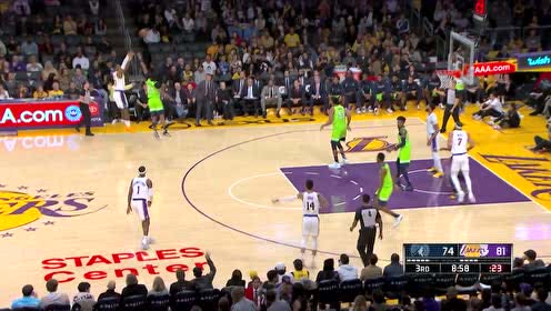 【NBA集锦】实在是太远了! 詹姆斯再中超远三分