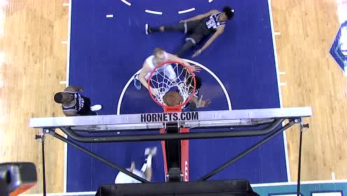 【NBA集錦】黃蜂人均小陀螺 馬丁同樣位置旋轉過人打進還有加罰