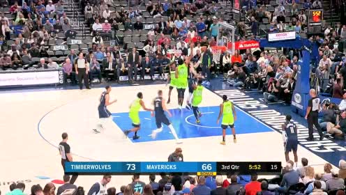 【NBA集锦】为所欲为之为所欲为 东契奇突破大转身上篮得手