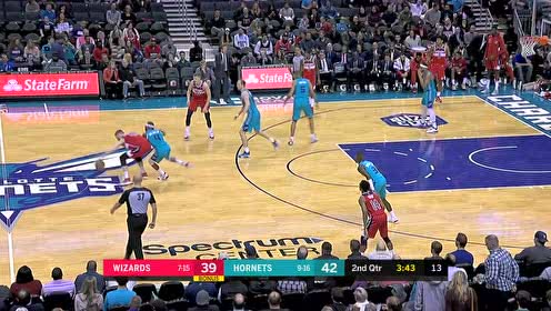 【NBA集锦】不和你玩那些虚的!贝尔坦斯直接后撤步飙中三分还有加罚