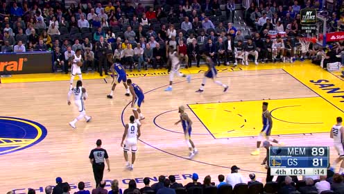 【NBA集锦】打的就是拼劲 莫兰特中投漂移命中
