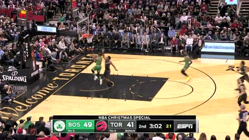 【NBA集锦】反击如闪电 绿军快速推进布朗双臂重锤火花终结