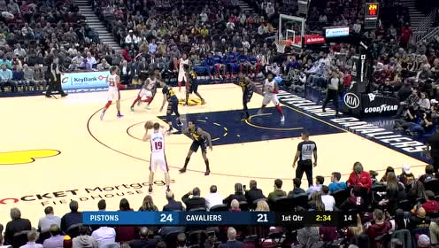 【NBA集锦】连续两次快攻得手 塞克斯顿直捣黄龙行进间上篮一骑绝尘