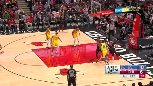 【NBA集锦】马尔卡宁溜底线反手上篮 再来甩开防守起飞双手炸扣