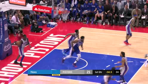 【NBA集锦】恩比德演绎狂野翘臀秀 顶开庄神双手重扣