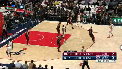 【NBA集锦】比尔转身过人 后撤步投篮美轮美奂