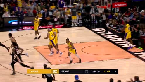 【NBA集锦】跟谁俩呢? 莱恩企图隔扣霍华德反遭大帽羞辱