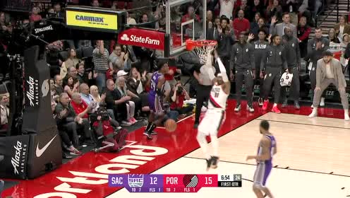 【NBA集锦】虐你没道理!甜瓜挂筐暴扣+无解中距离连续取分
