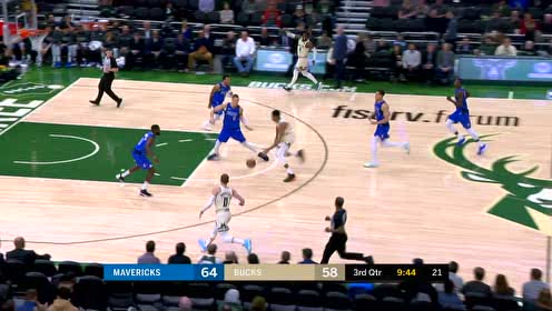 【NBA集锦】这身体简直无解 字母哥欧洲步暴扣震慑全场