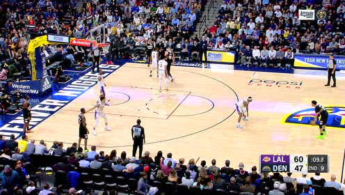 【NBA集錦】這球等的太久了 約基奇背身單打拋投打進
