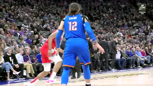 【NBA集錦】強(qiáng)硬又細(xì)膩 巴格利強(qiáng)吃亞當(dāng)斯勾手打進(jìn)2+1