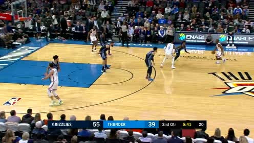【NBA集錦】克拉克送空配助攻 莫拉特飛翔側(cè)身嘶吼砸扣