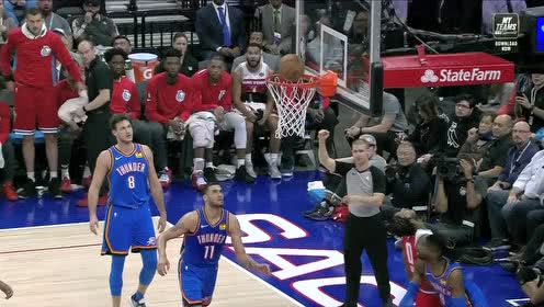 【NBA集錦】巴格利虎口奪食摘前場板 長傳助攻阿里扎2+1打進(jìn)