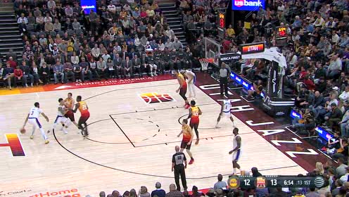 【NBA集錦】官配最為致命 老詹擊地妙傳助飛濃眉飛天戰(zhàn)斧劈扣