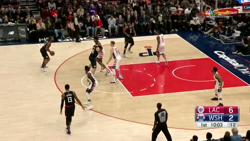 【NBA集锦】快船开场火力全开 小卡泡椒三分接力