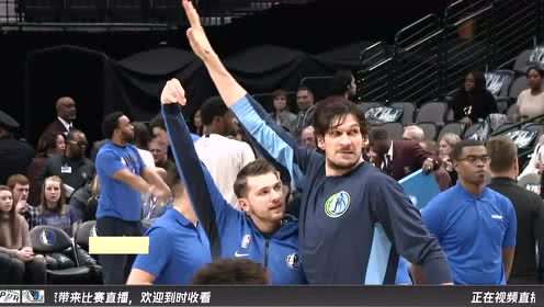 【NBA集錦】感受一下博班的高度 東契奇起來(lái)都?jí)虿恢稚系幕@球